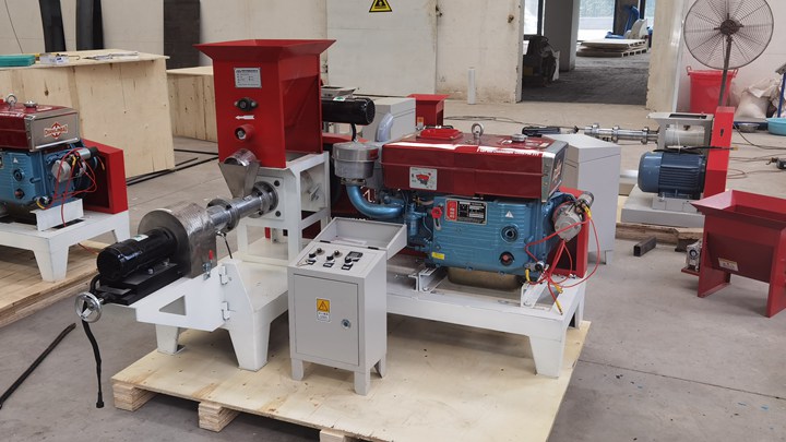 Catfish fish feed extruders for commercial use in Malaysia
